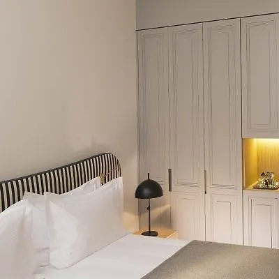 Hotel Le Marianne Paris 4*,