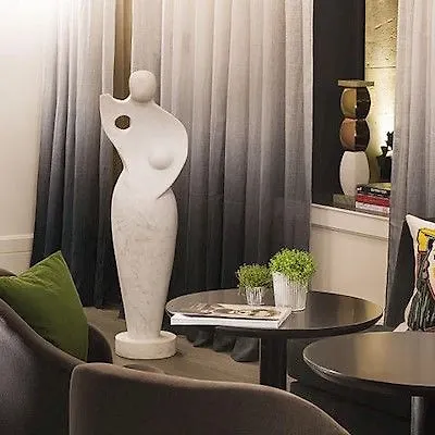 Hotel Le Marianne Paris