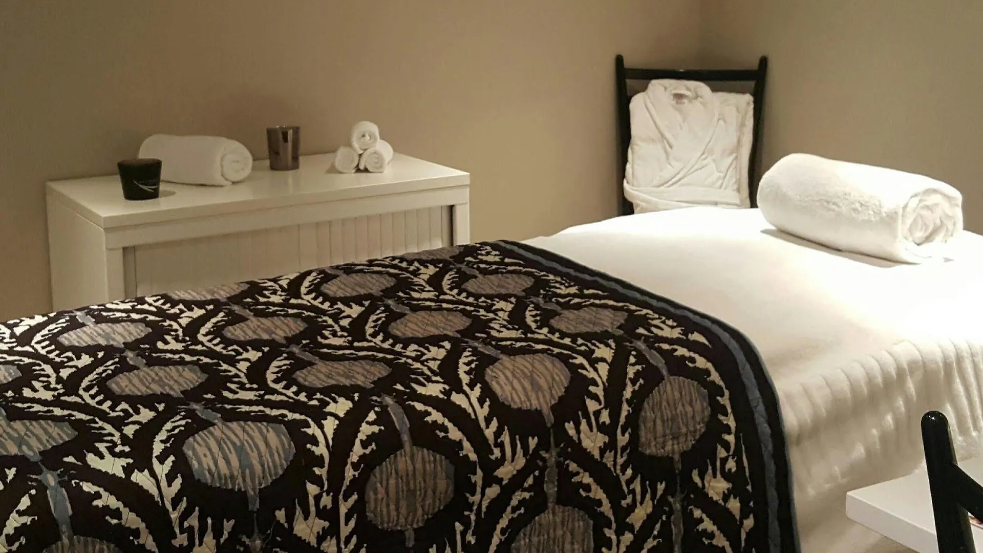Hotel Le Marianne Paris 4*,  France