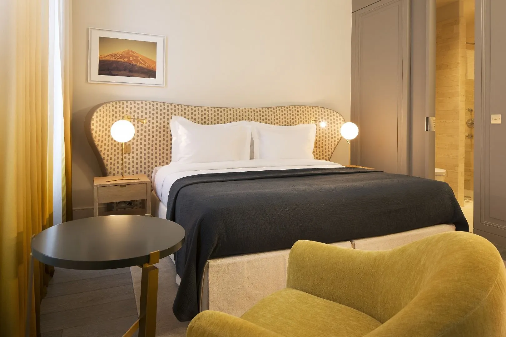 Hotel Le Marianne Paris